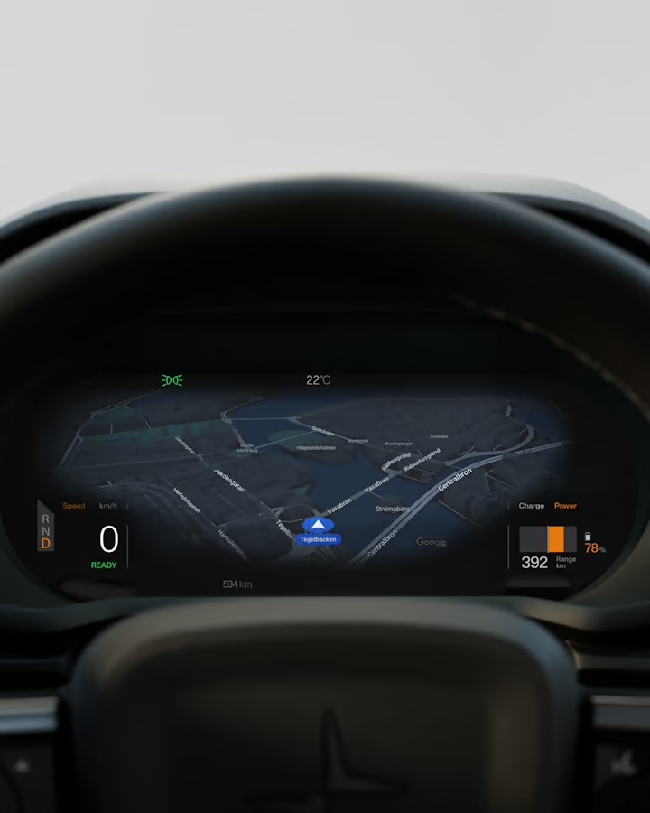 Polestar HUD — green route, no warning